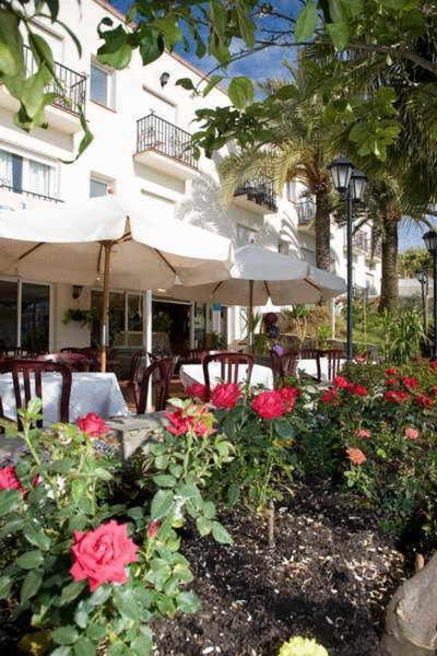 Hotel Al-Andalus Nerja Exterior photo