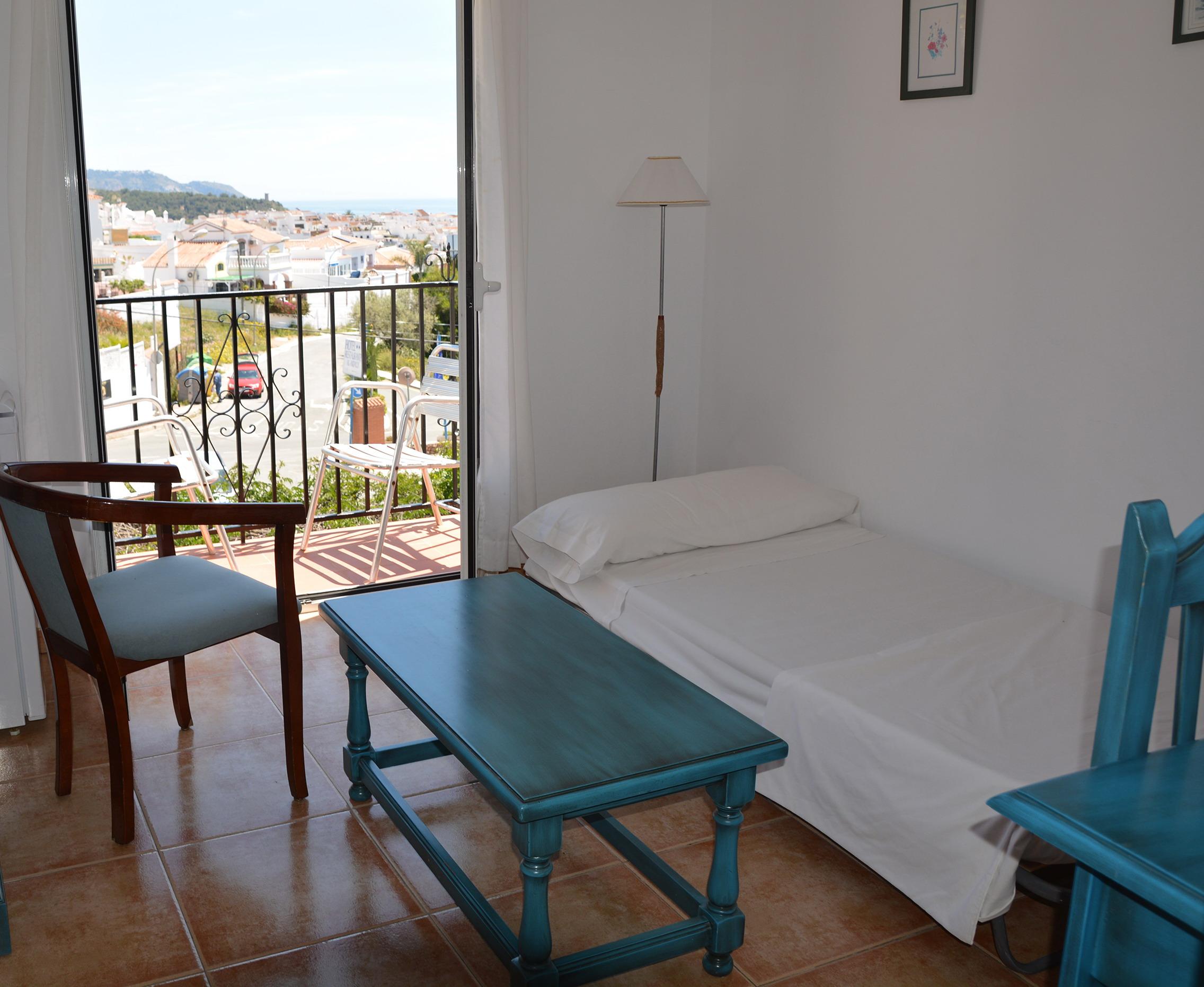 Hotel Al-Andalus Nerja Exterior photo