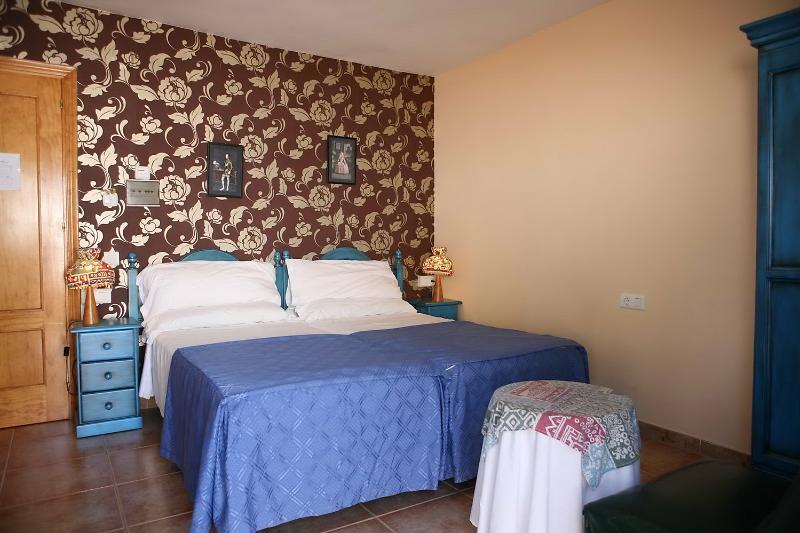 Hotel Al-Andalus Nerja Exterior photo