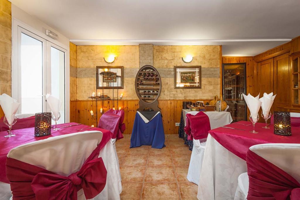Hotel Al-Andalus Nerja Exterior photo