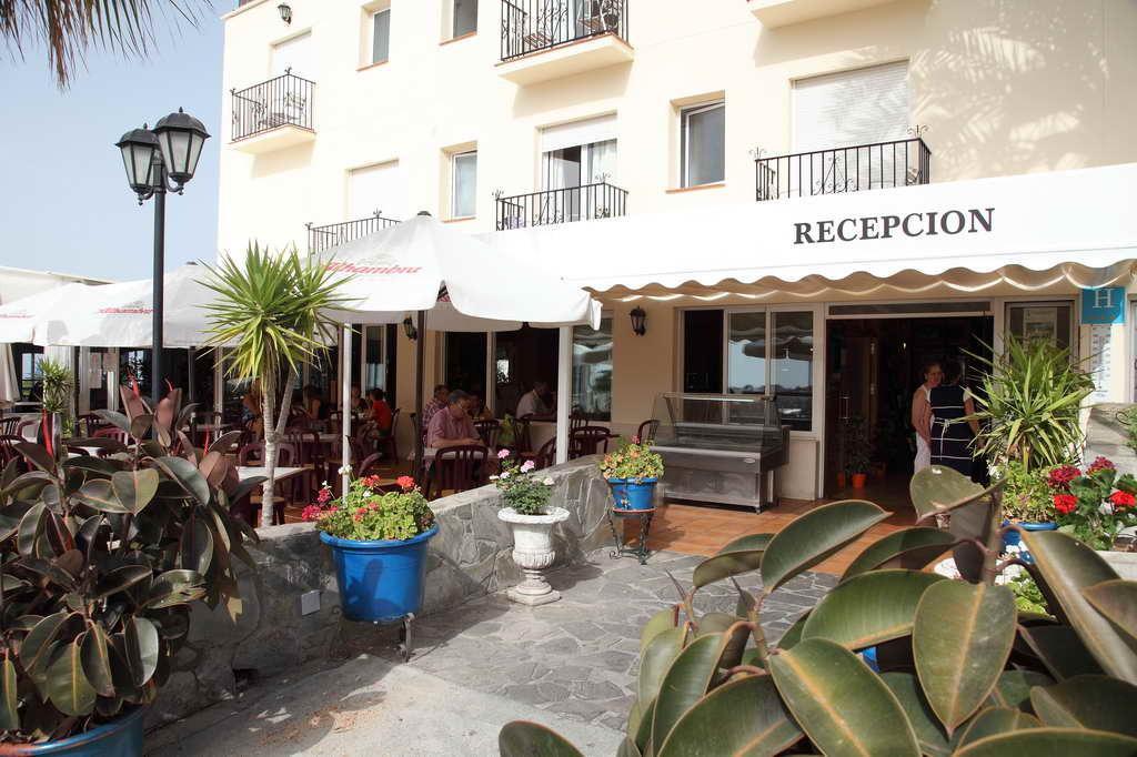 Hotel Al-Andalus Nerja Exterior photo